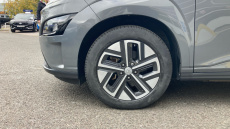 Hyundai KONA 100kW SE Connect 39kWh 5dr Auto Electric Hatchback